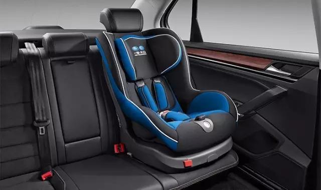 全新宝来有趣 颜值设计趣味 驾驶舒适体验_新宝来车asr灯亮