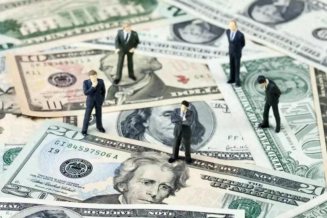 离岸金融存在的风险_离岸人民币兑美元跌幅分析_人民币汇率波动原因解析