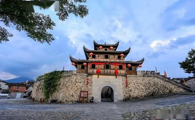 南平十大必玩景点_南平祥生艺境花城图片_武夷山