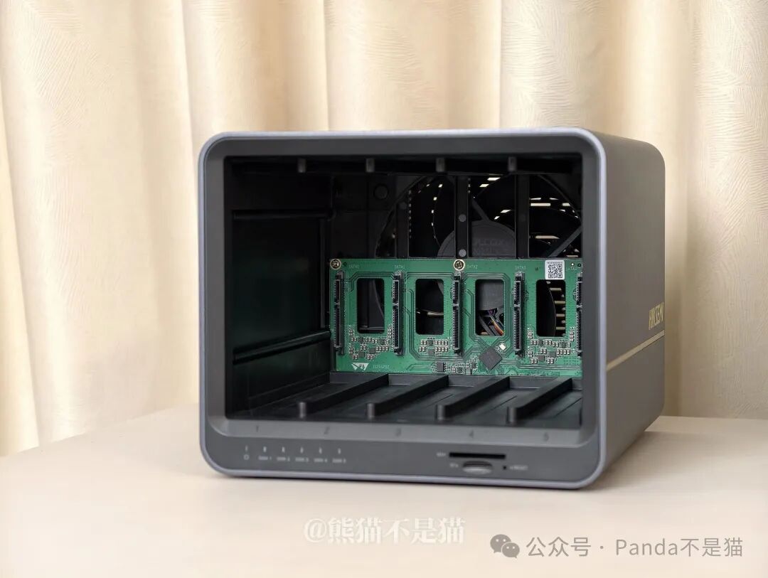 海康智存MAGE50X 五盘位NAS 性价比_最好的云存储