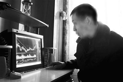 A股散户被套赚钱法_炒股能获利秘籍_底仓守优质机动做波段
